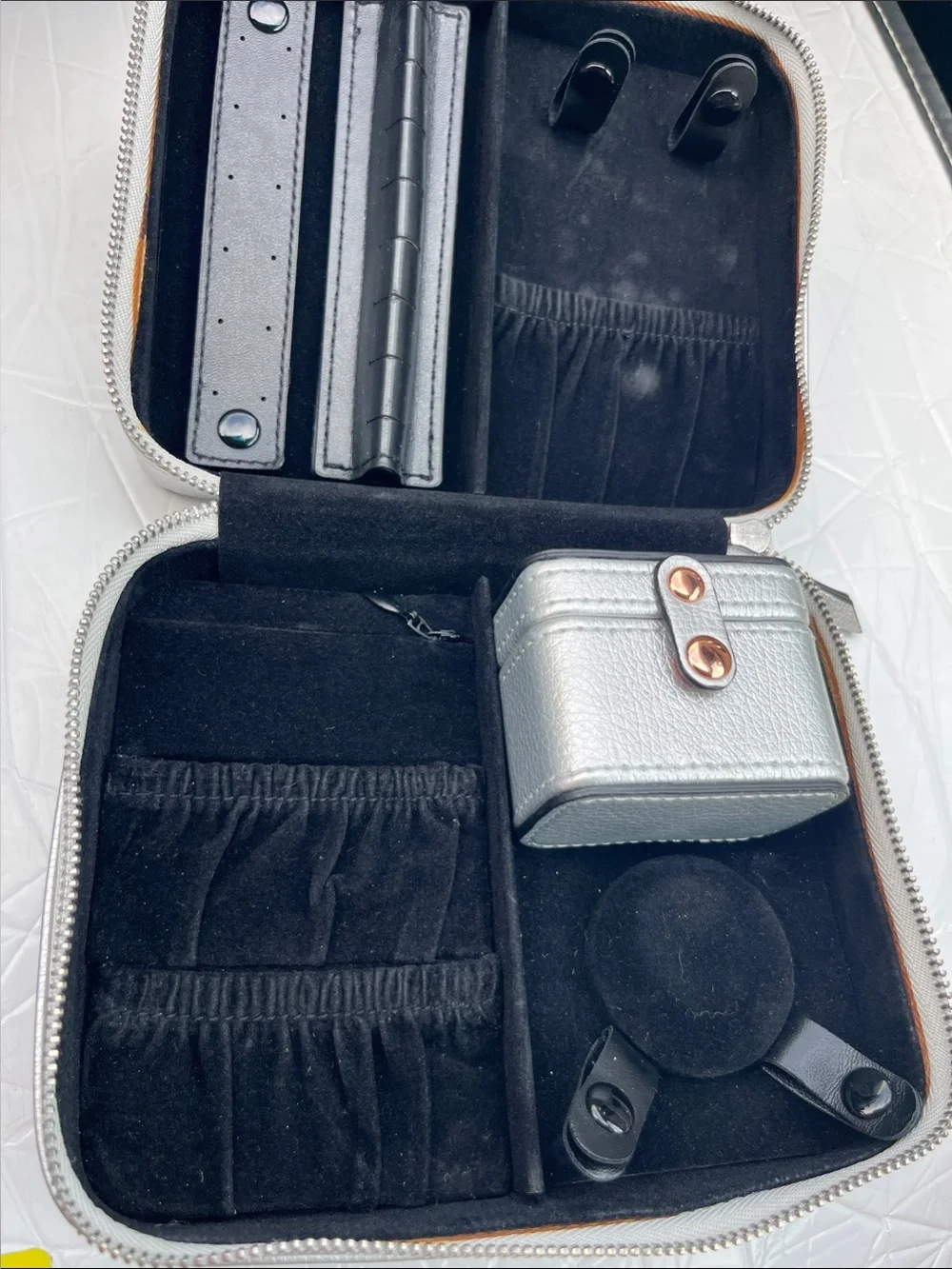 Pandora Metallic Silver Travel Jewelry Case